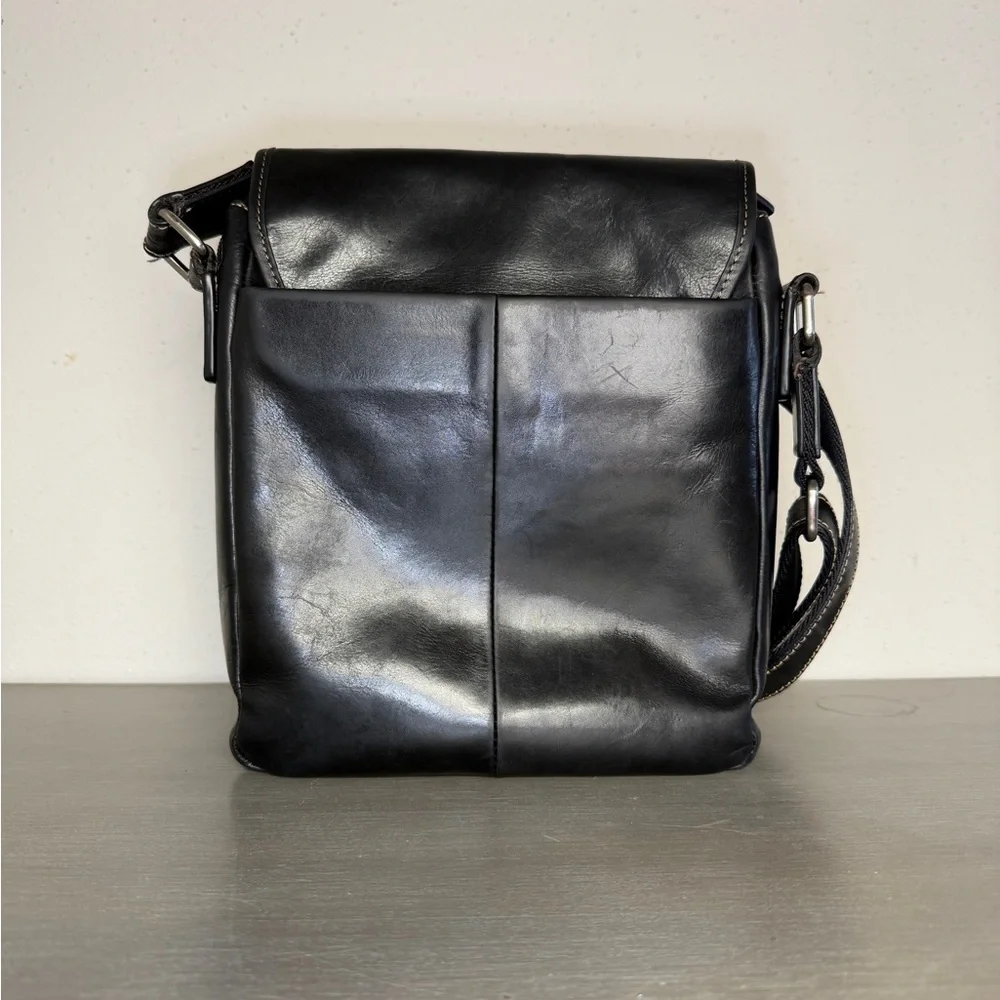 Jekyll & Hide Black Leather Messenger Tablet RFID Protection Unisex Crossbody